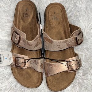 Time and Tru Sandals